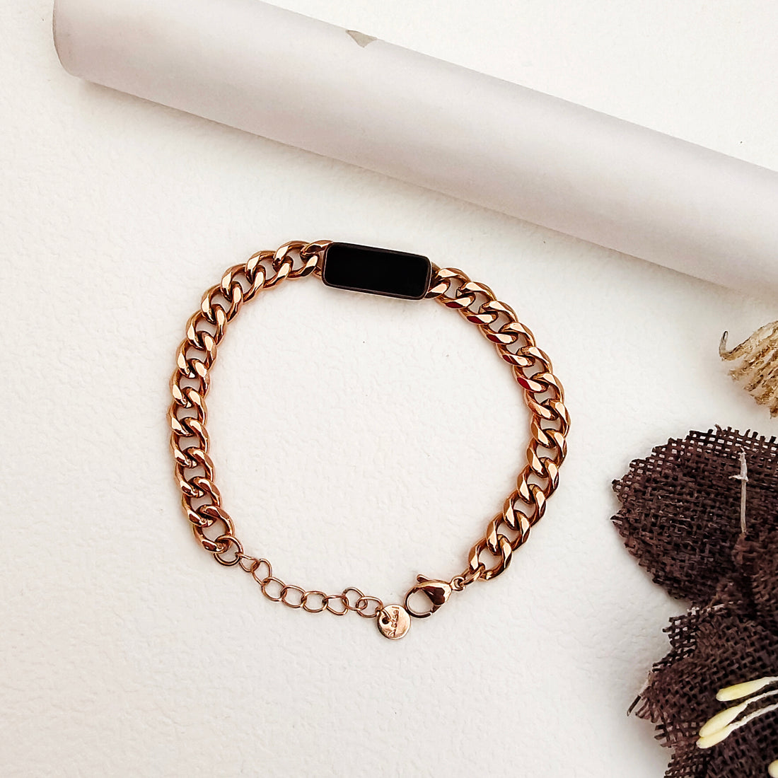 White enamel bracelet