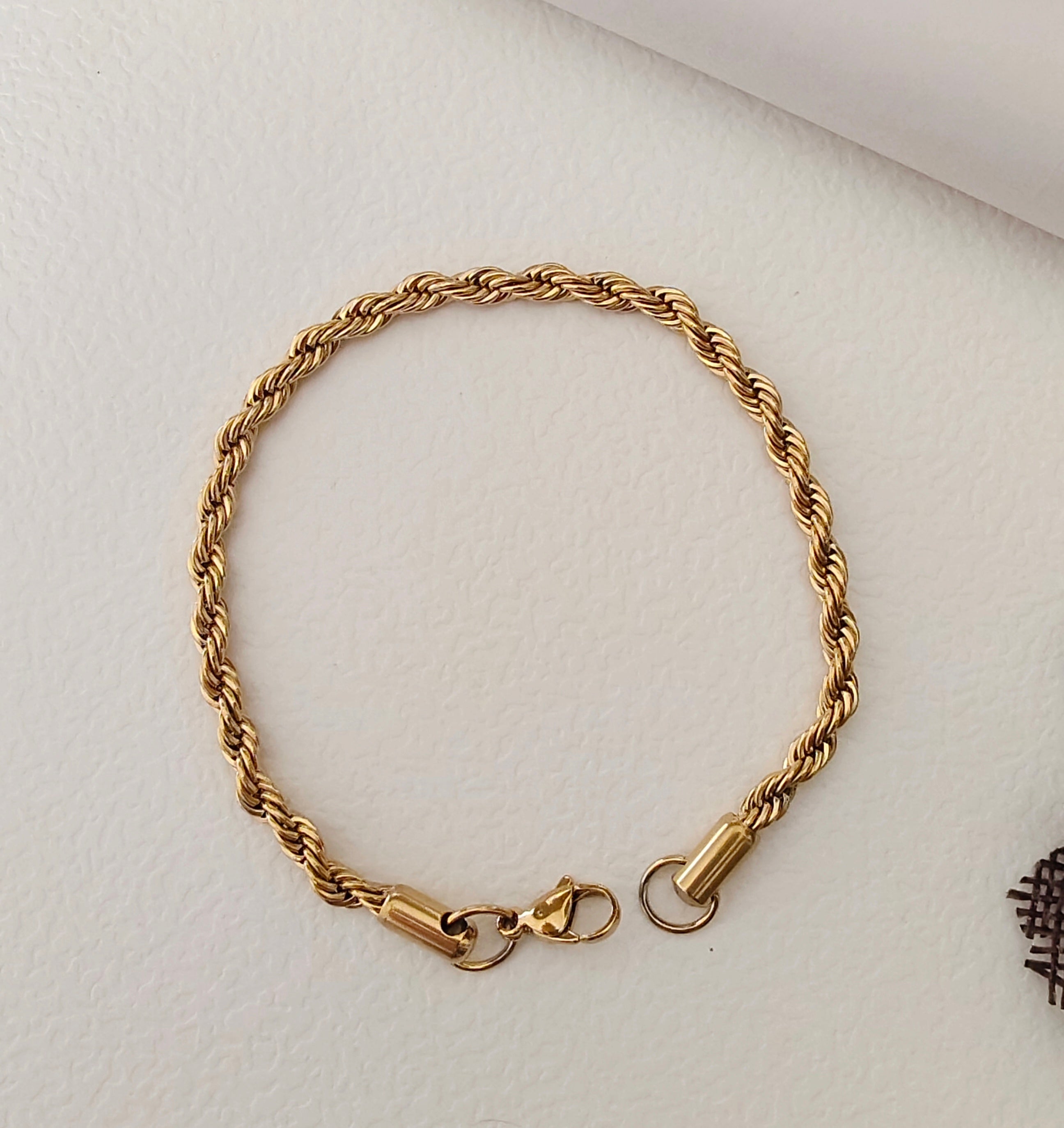 Double twisted bracelet