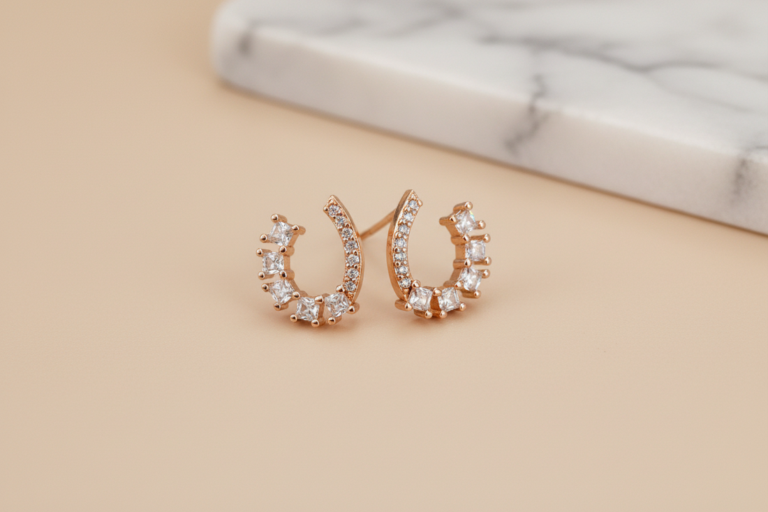 Clear crystal earring