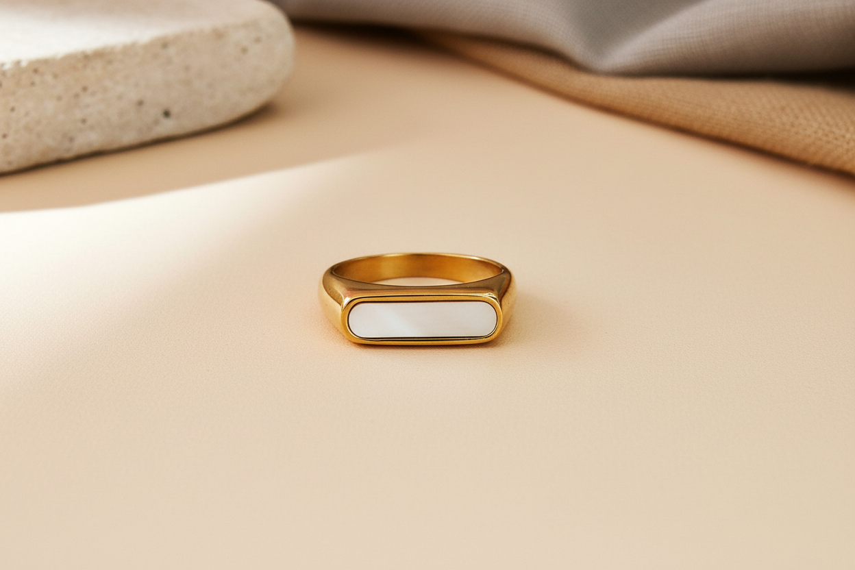 White onyix ring
