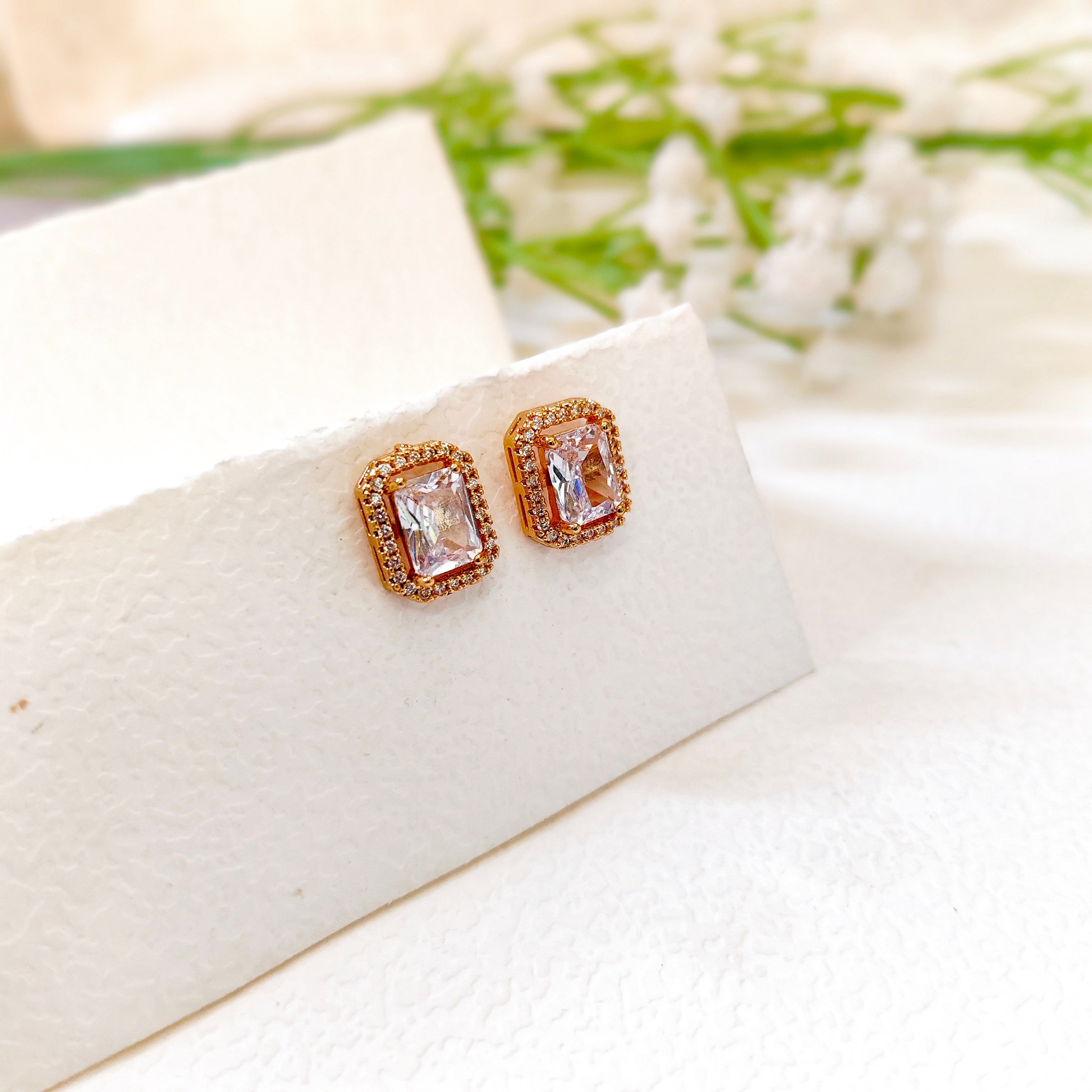 Emerald cut stud