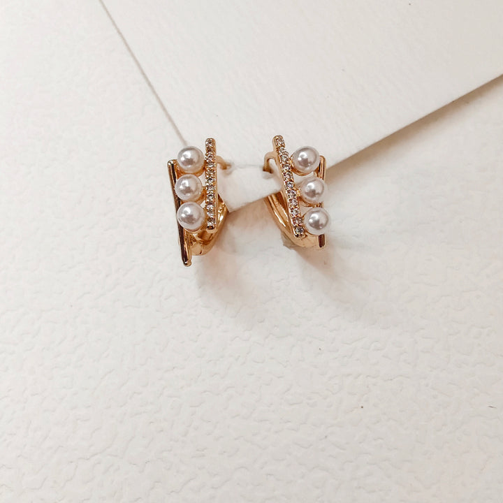 FAUX PEARL BALI EARRING