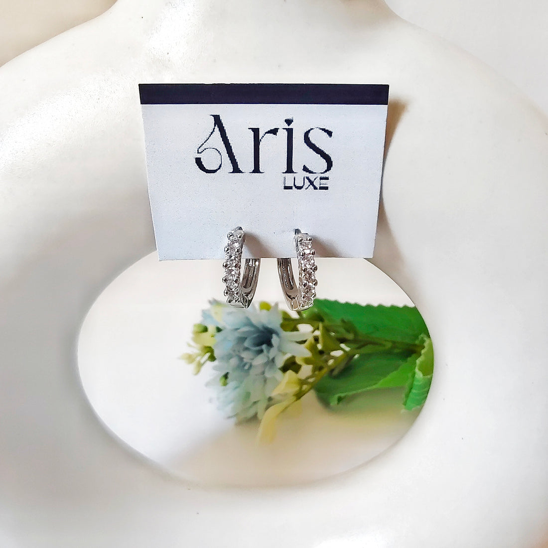 Diamante bali earring