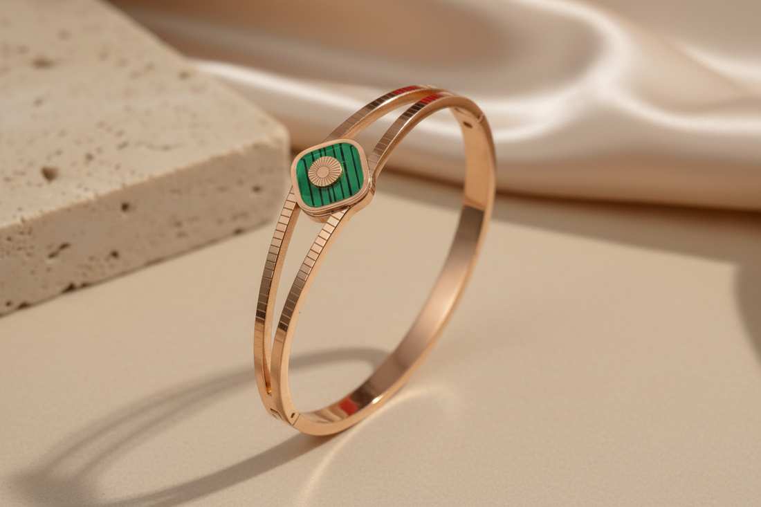 Green berry pop bracelet