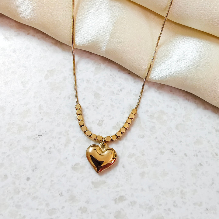 HEART BEADS NECKLACE