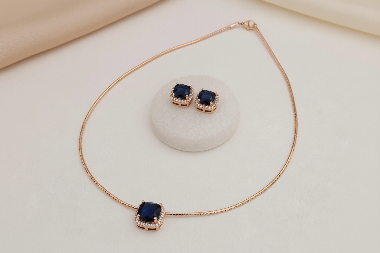 Solitaire stiff pendant set