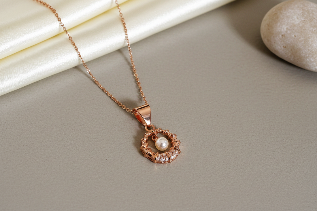 Cazins pearl necklace