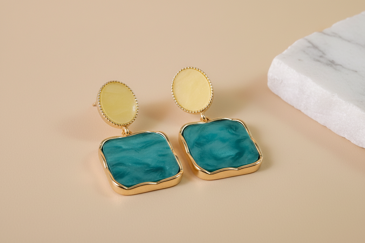 Sweet square earring