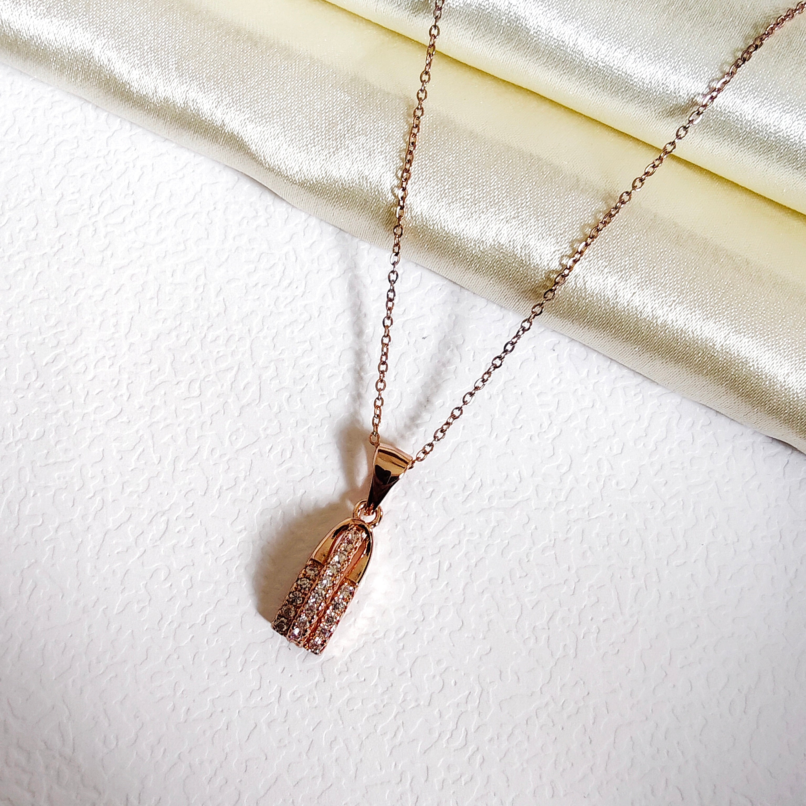 Slipper pendant necklace