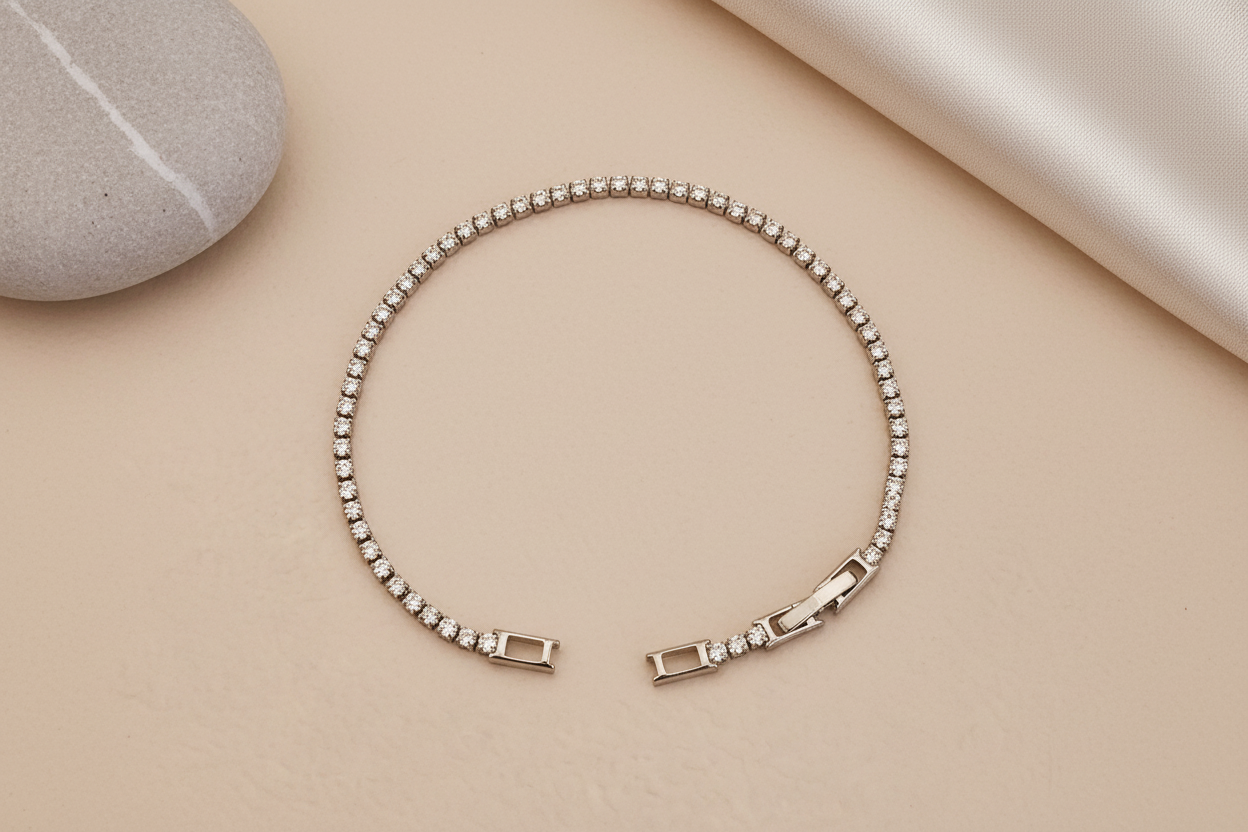 Sparkling diamond bracelet