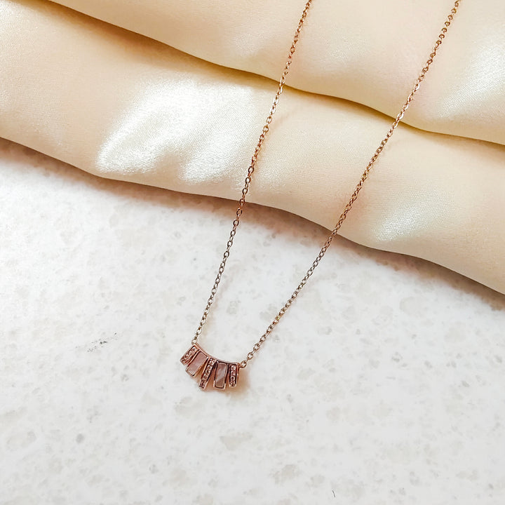 BRICK BAR NECKLACE