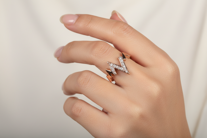 Zig zag ring
