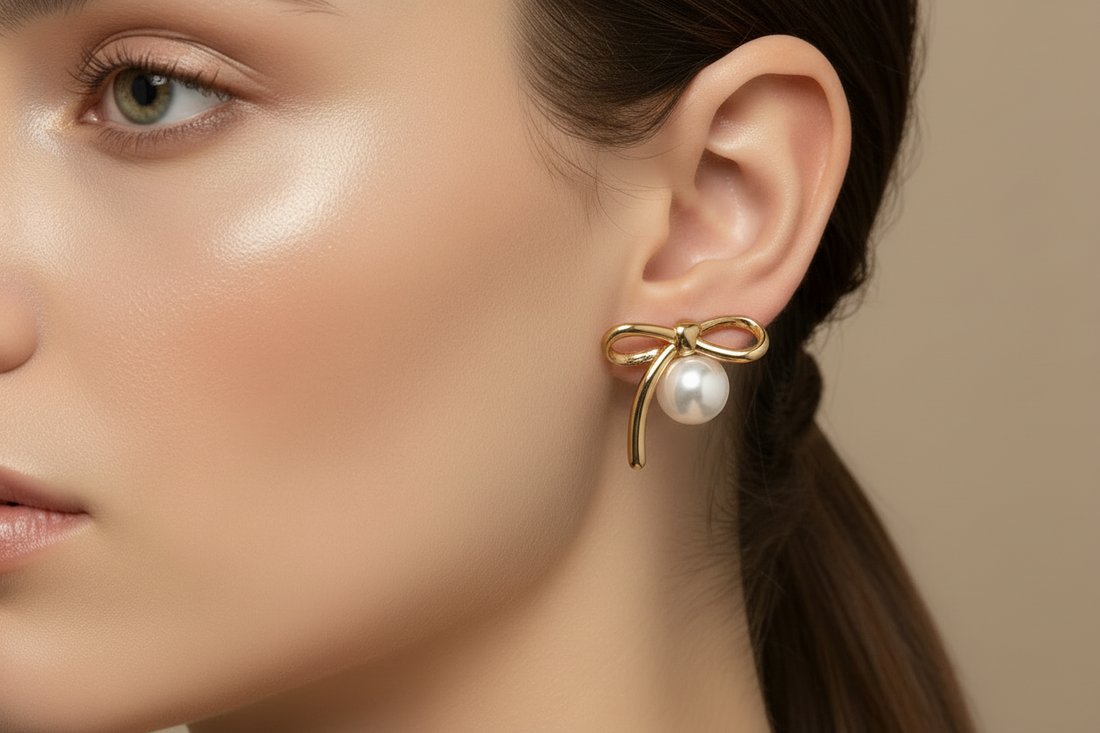 Pearl bow earring