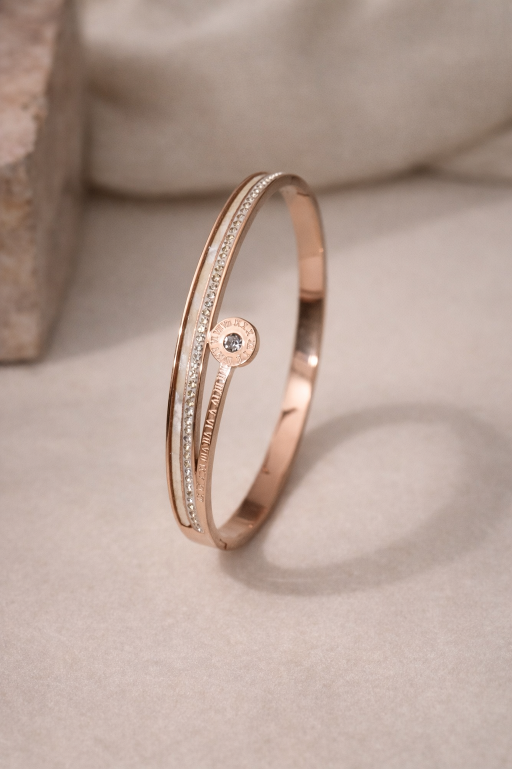 Roman ring bracelet