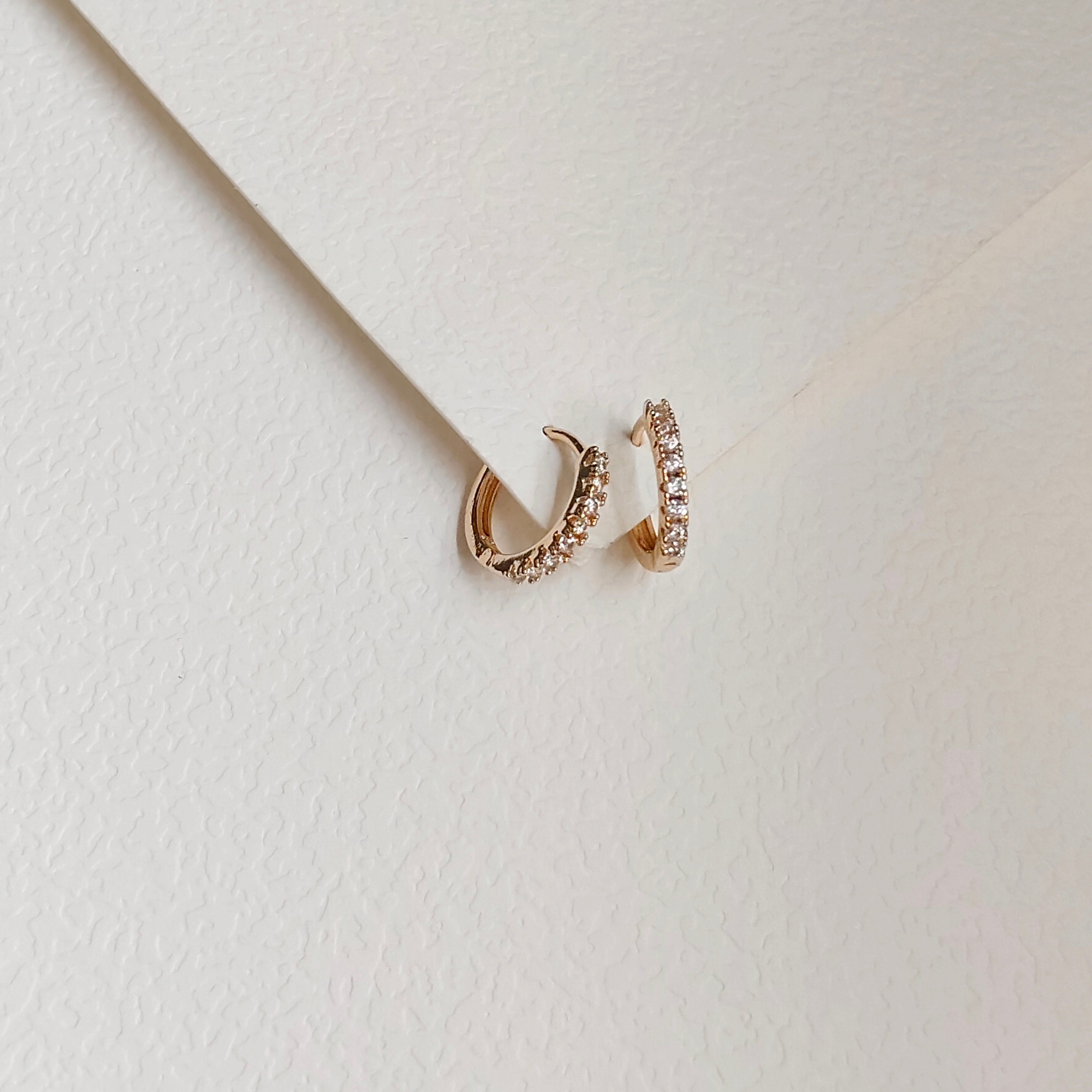 Half eternity diamond Huggie bali earring