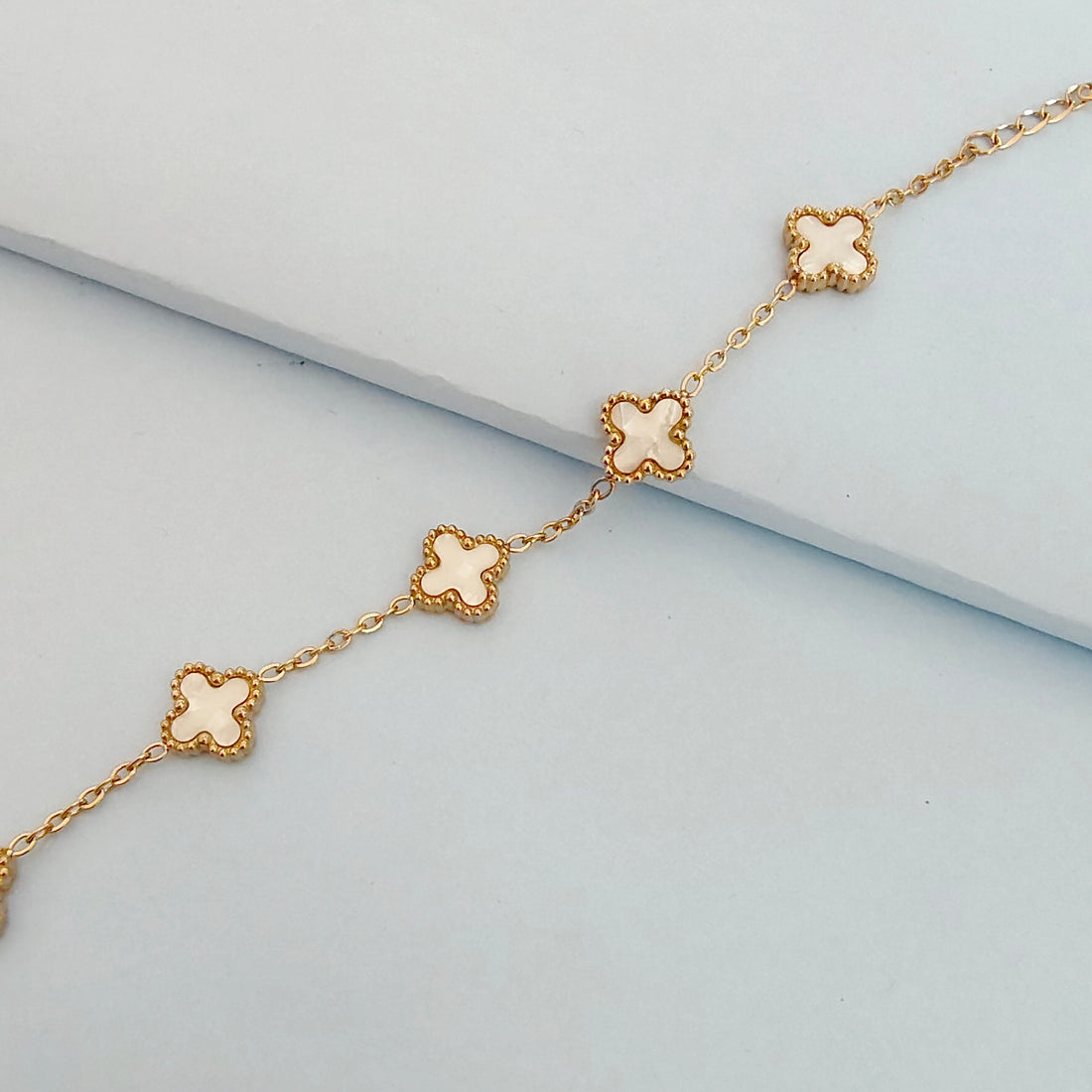 CLASSIC CLOVER BRACELET