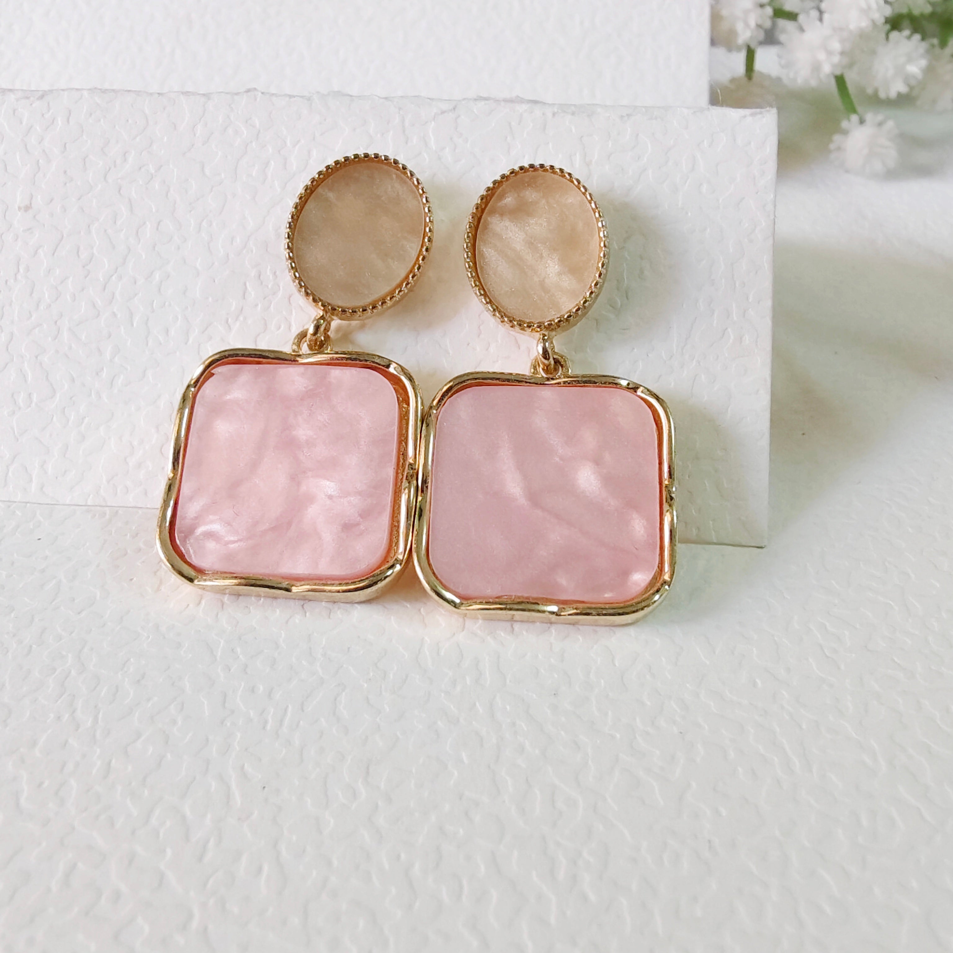 Sweet square earring