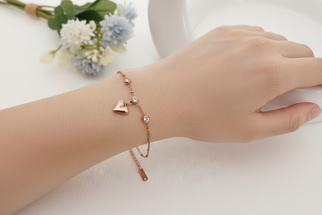 Diamond heart bracelet