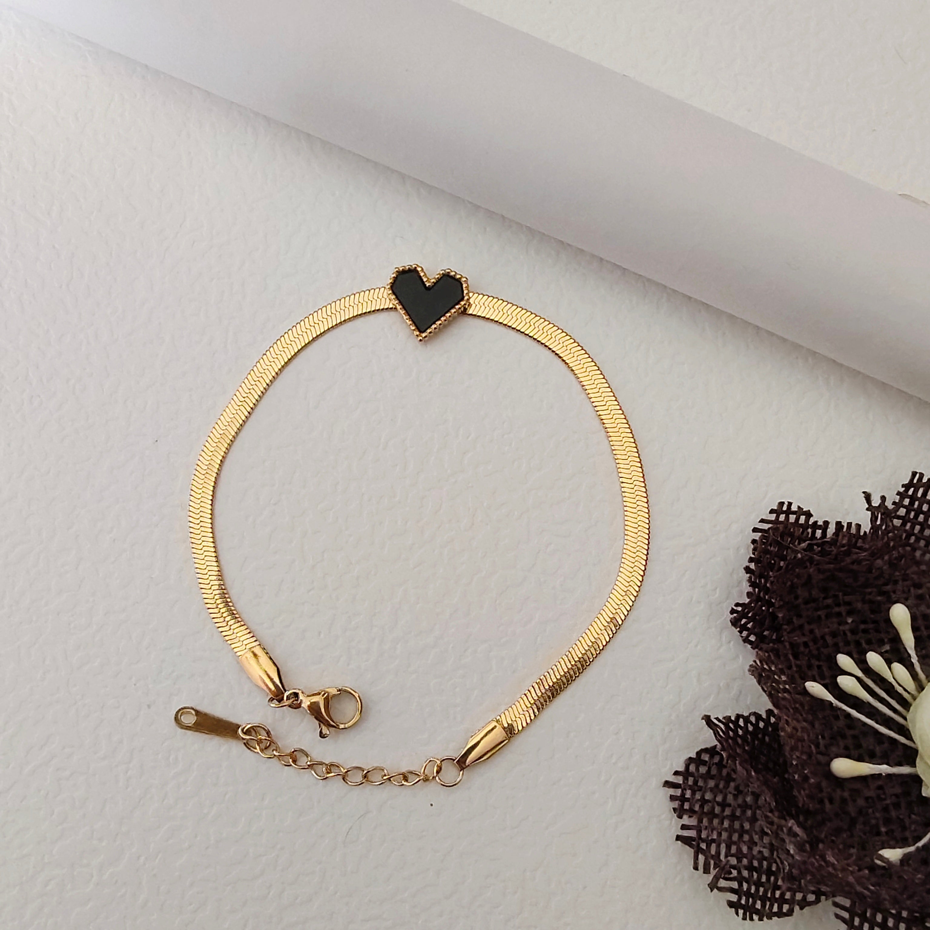 Black heart bracelet