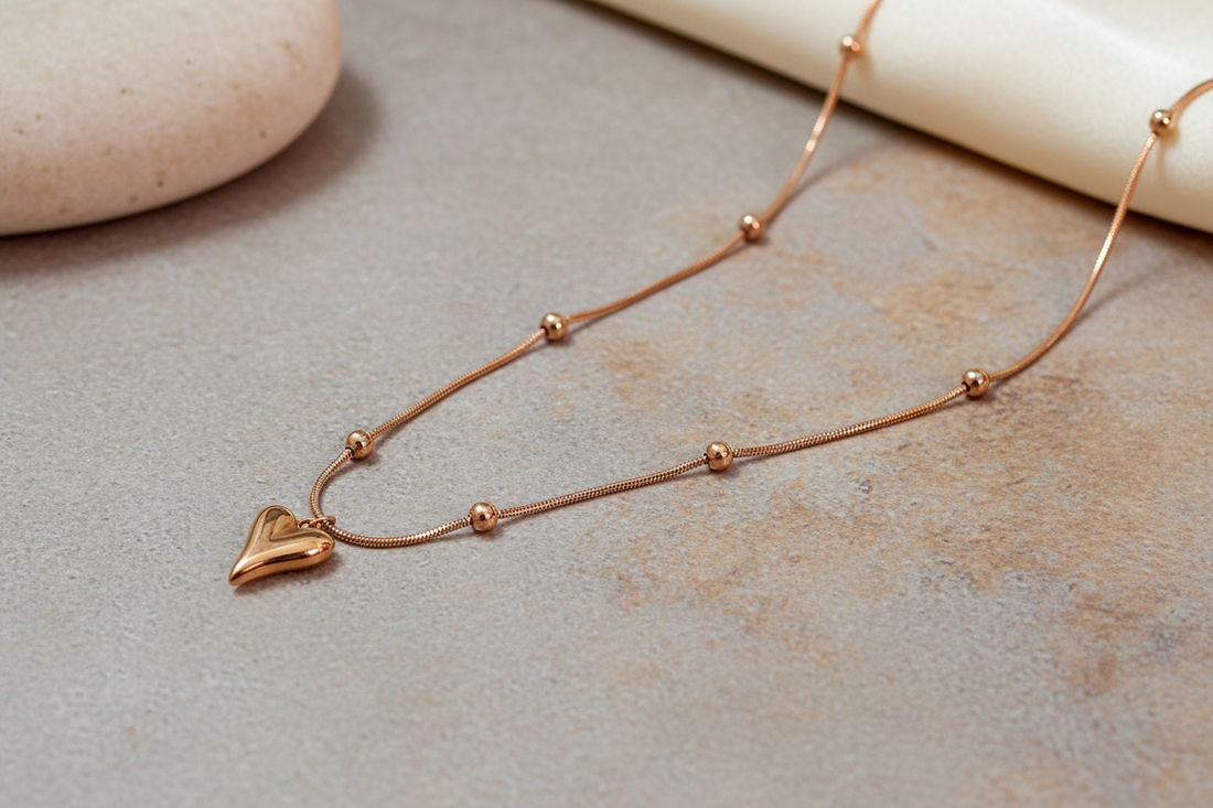 Elongated puffy heart necklace