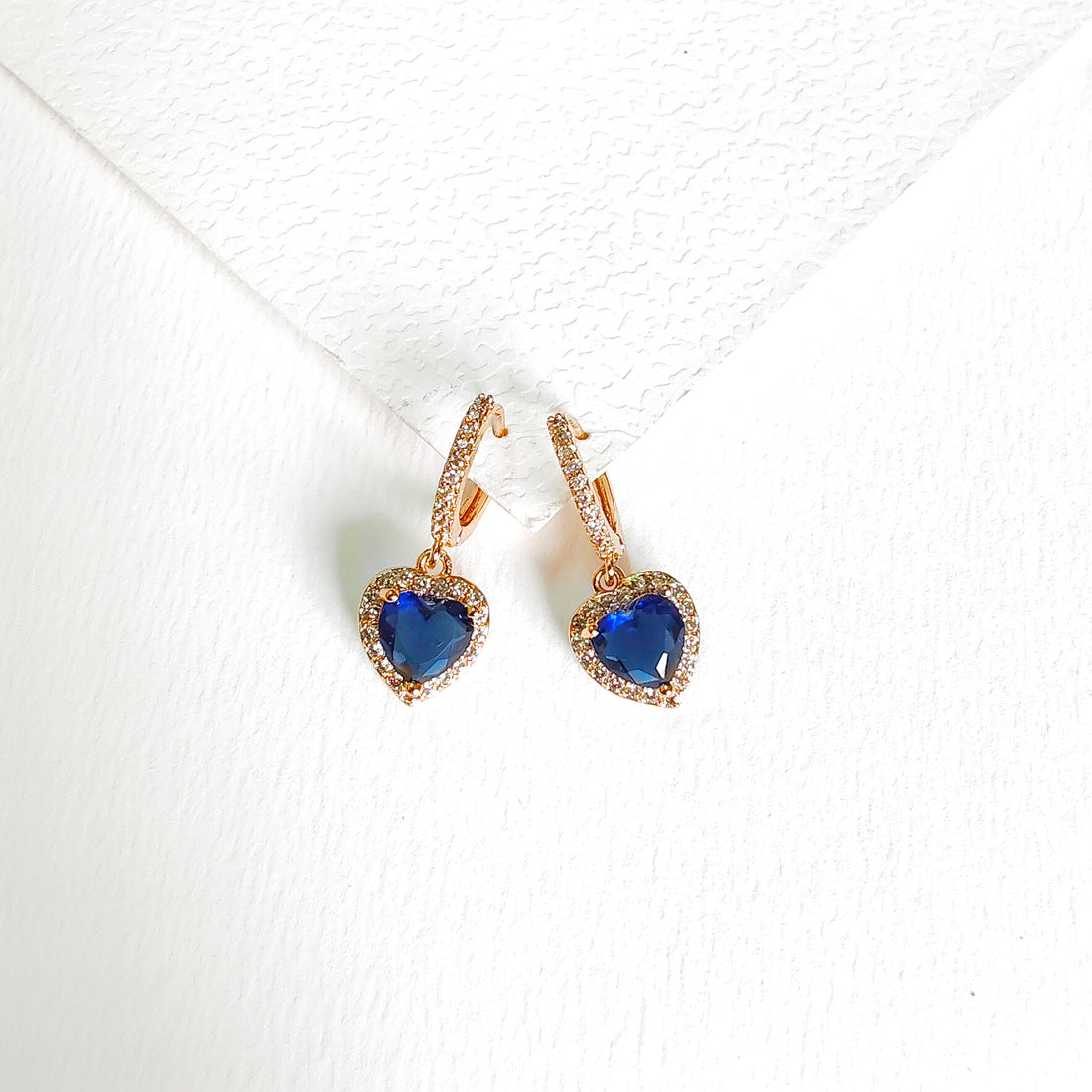 Sweet heart bali earring