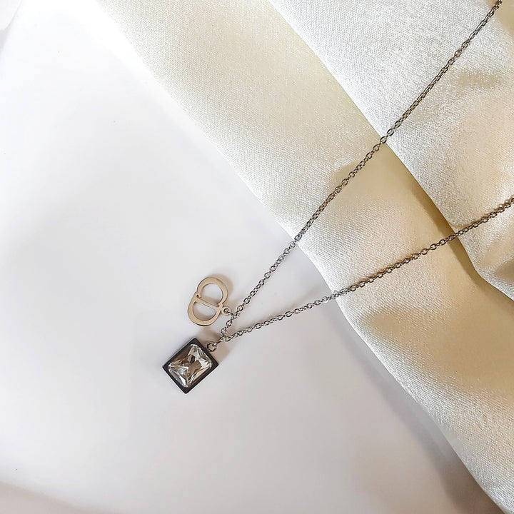 Bling box necklace