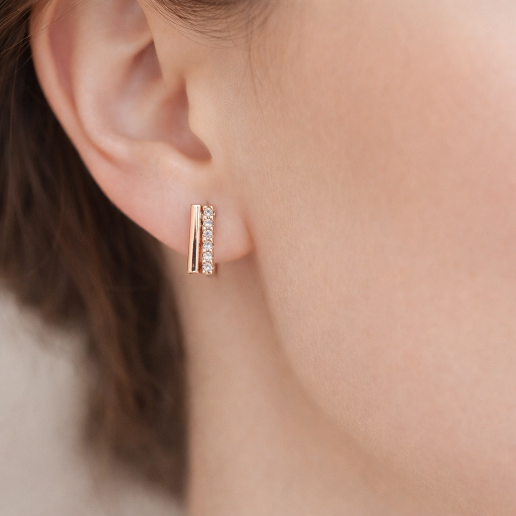 Floral daimond bali earring