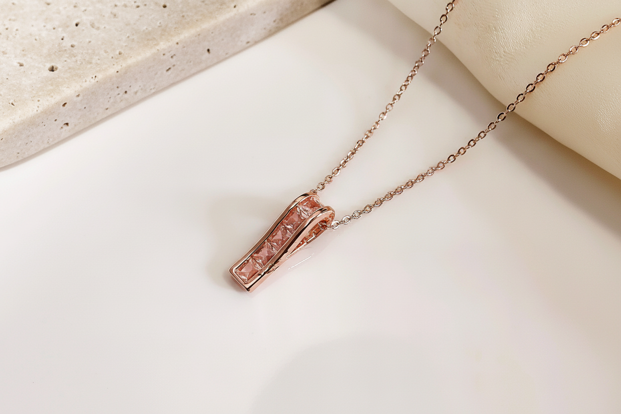 Magical dew drop necklace