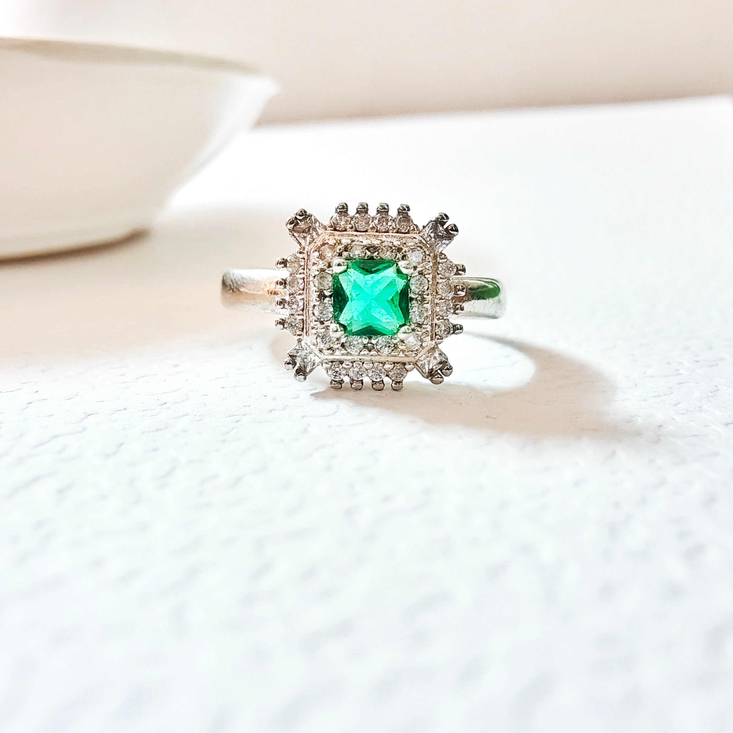 Crushed ice cut ring