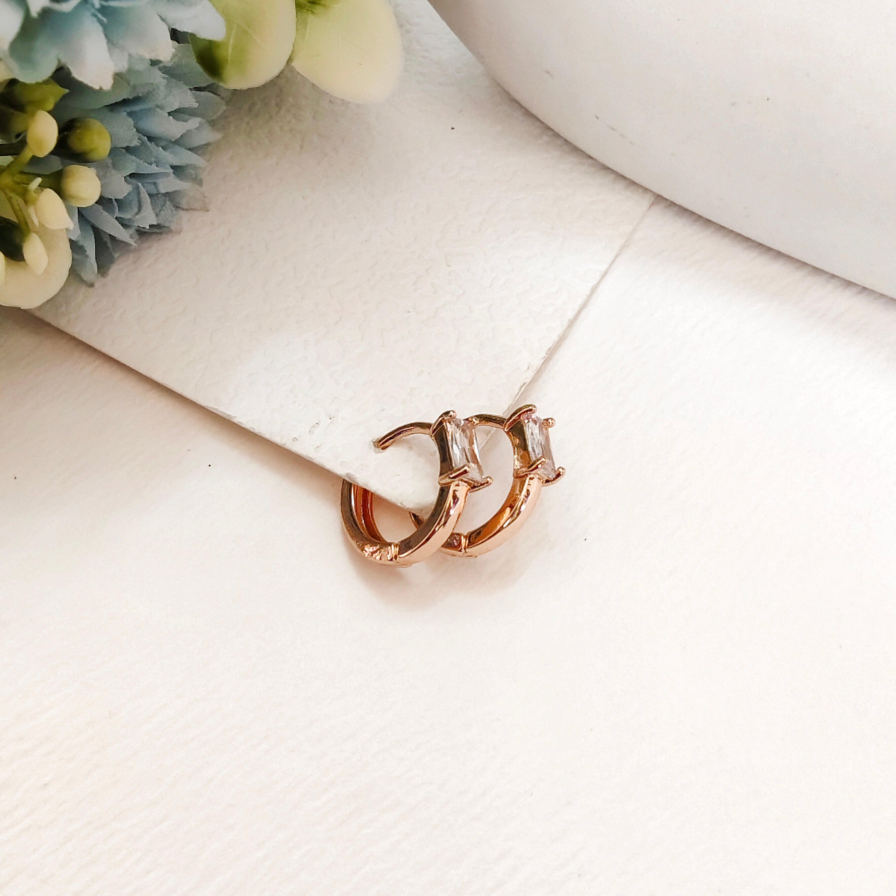 Cushion blue bali earring