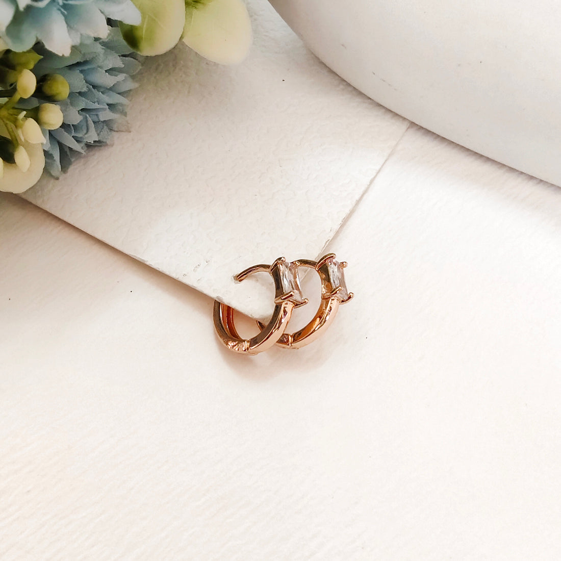 Cushion blue bali earring