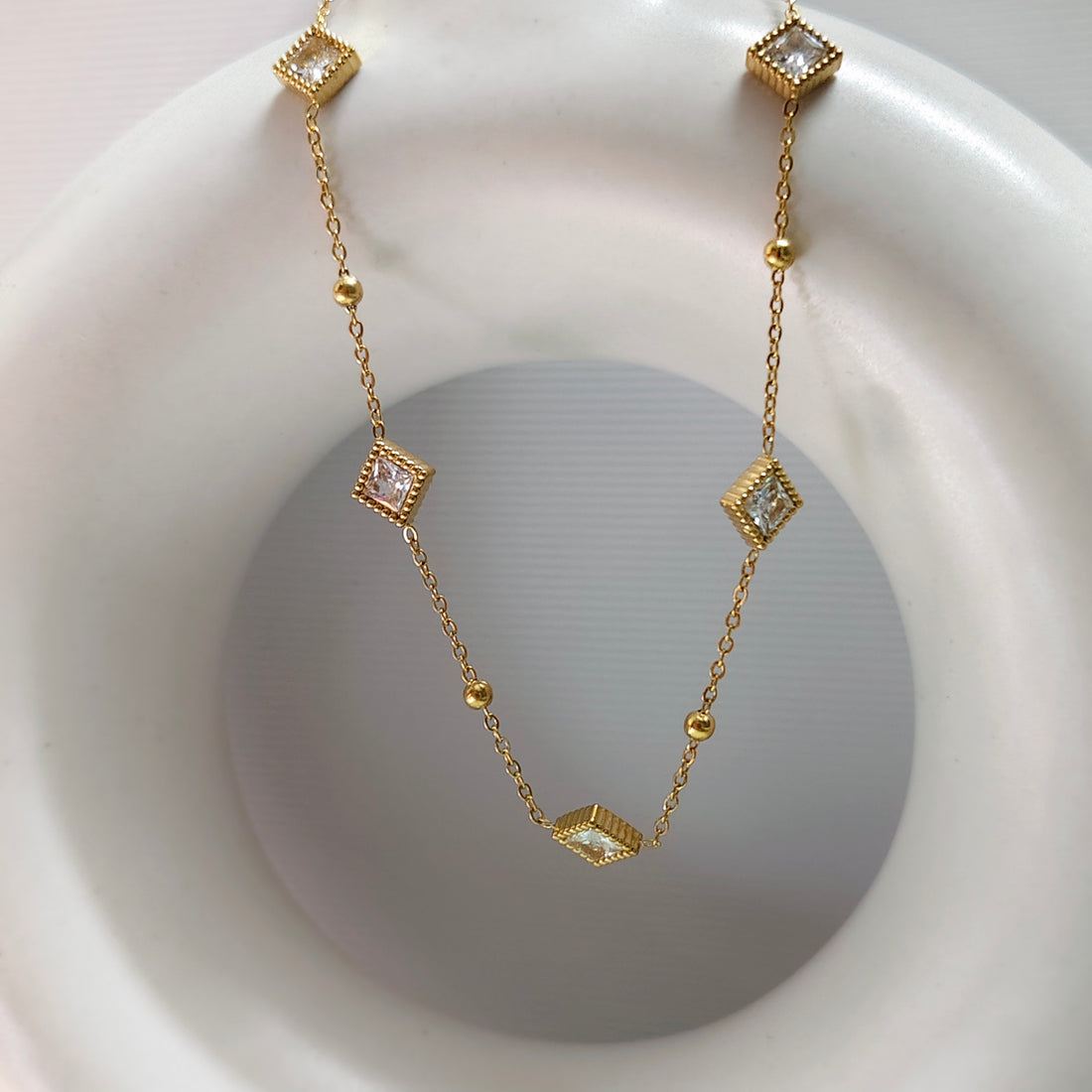 Roberto coin necklace