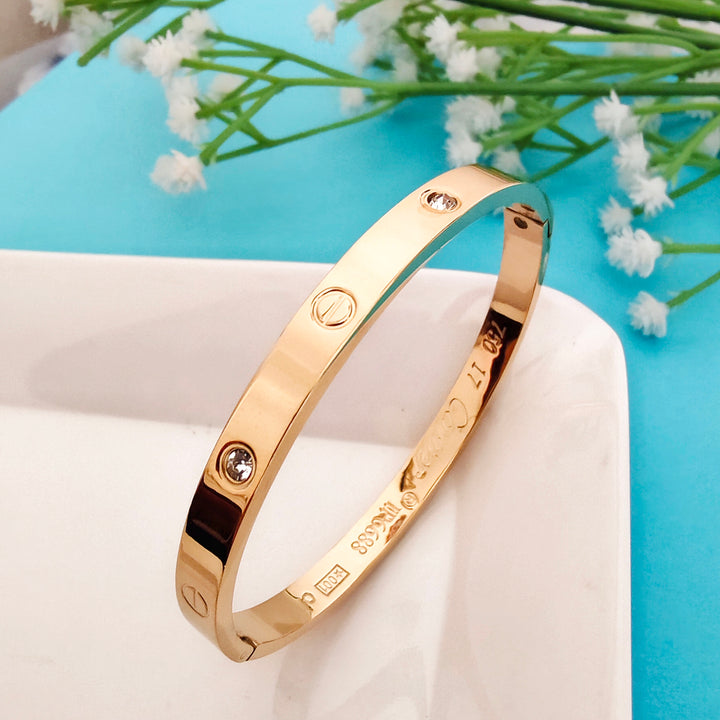 Gold plated bracelet