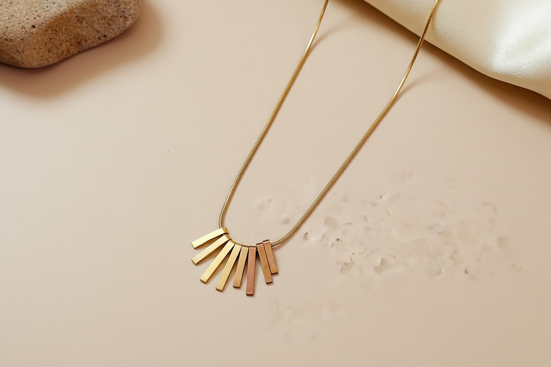 Tassel strip necklace