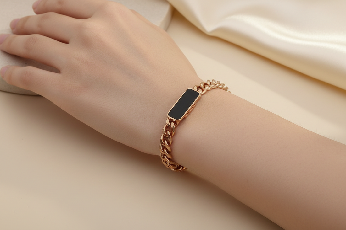 White enamel bracelet