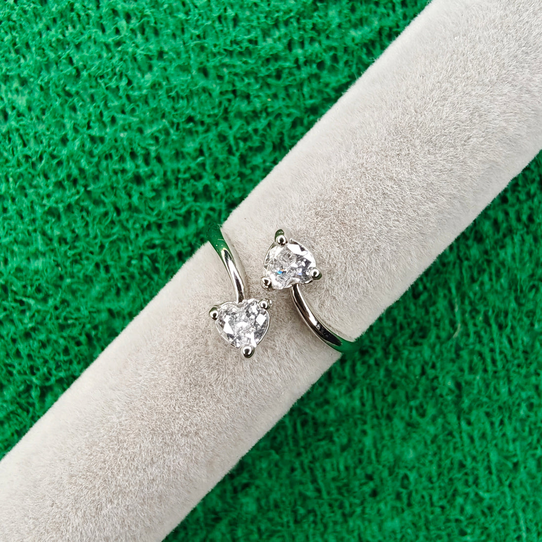 Bloom ring