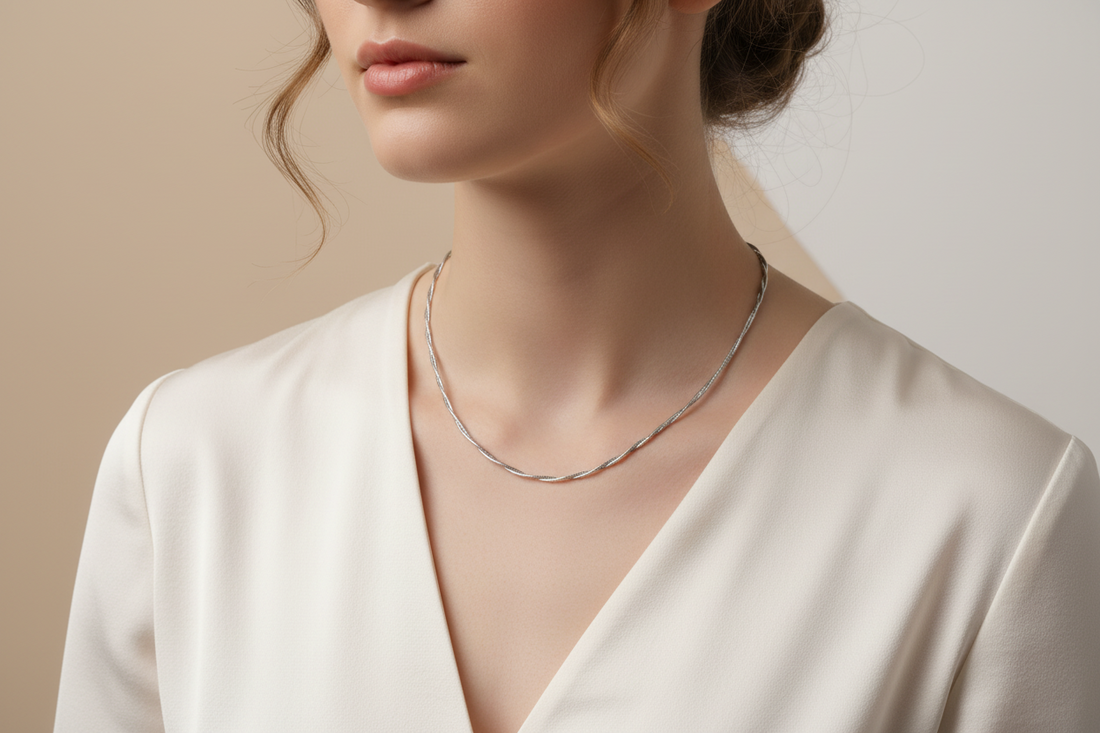 stiff twist pendant set