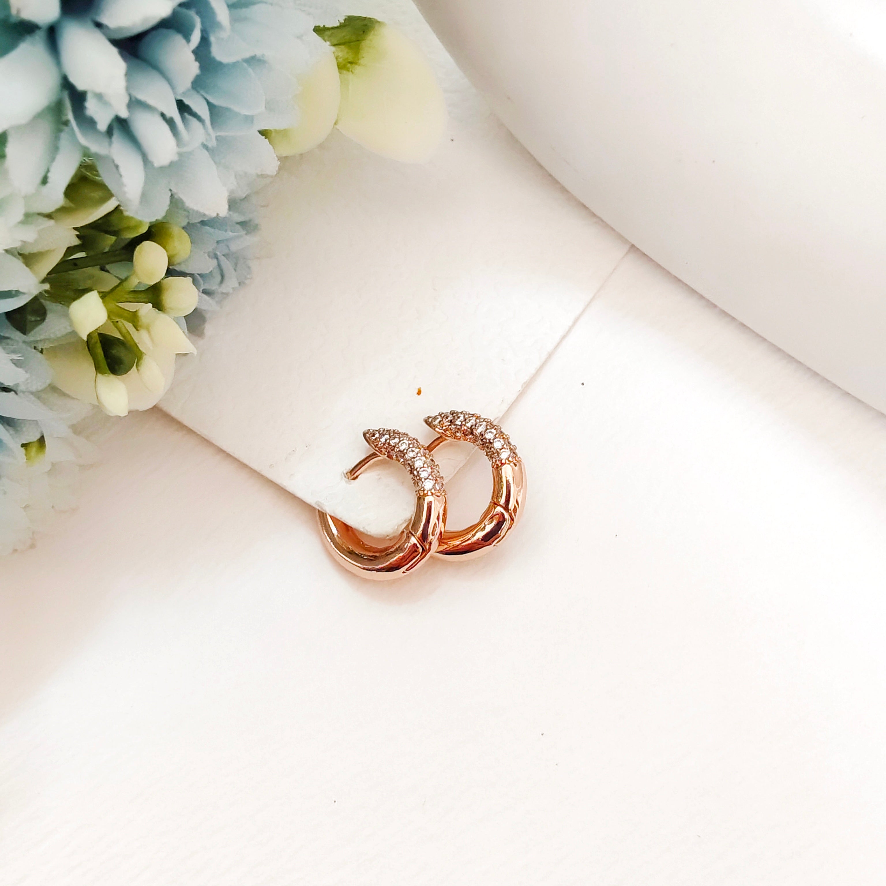 Charming dazzling bali earring