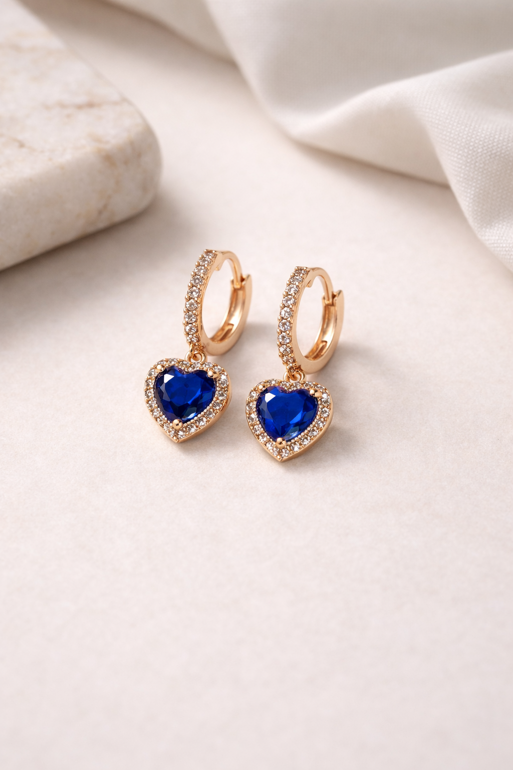 Sweet heart bali earring