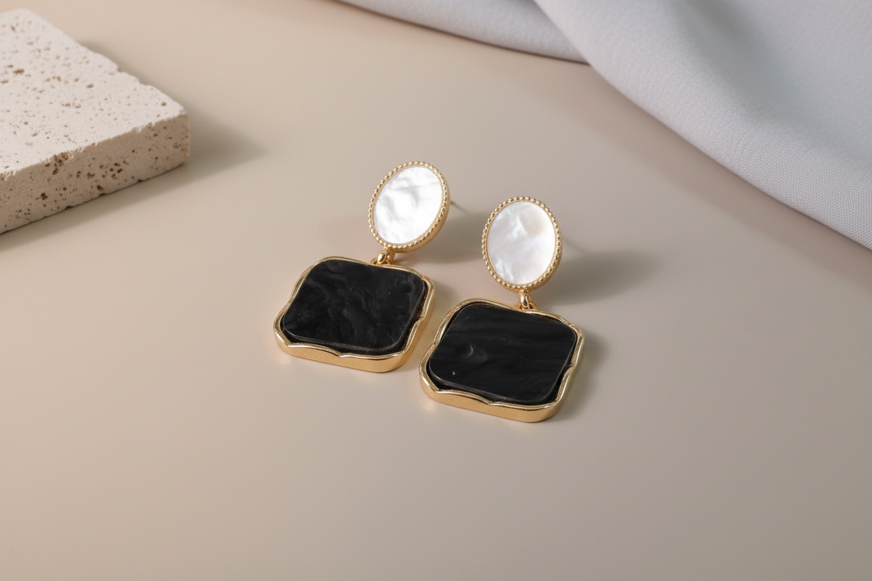Sweet square earring