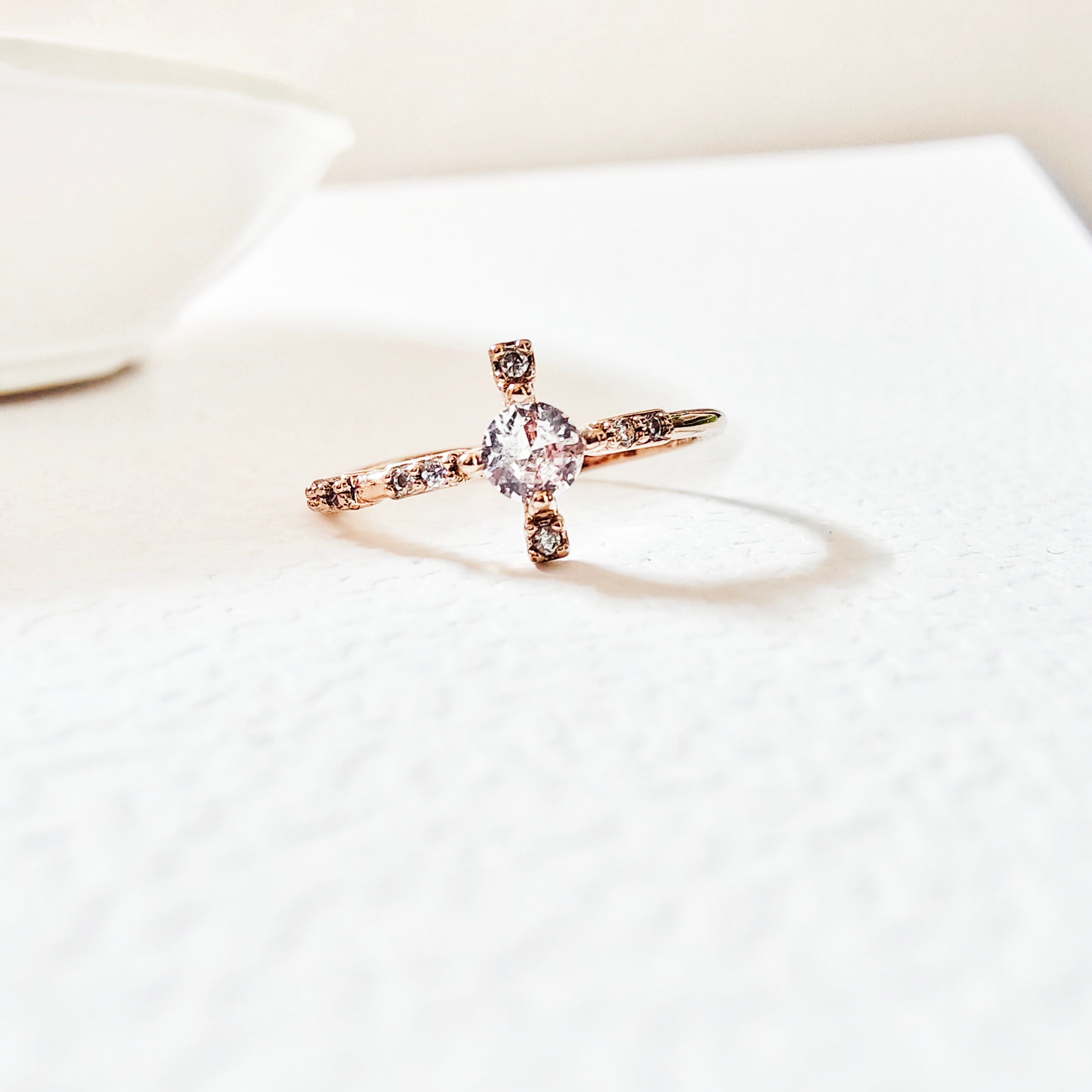 Cross shape ring