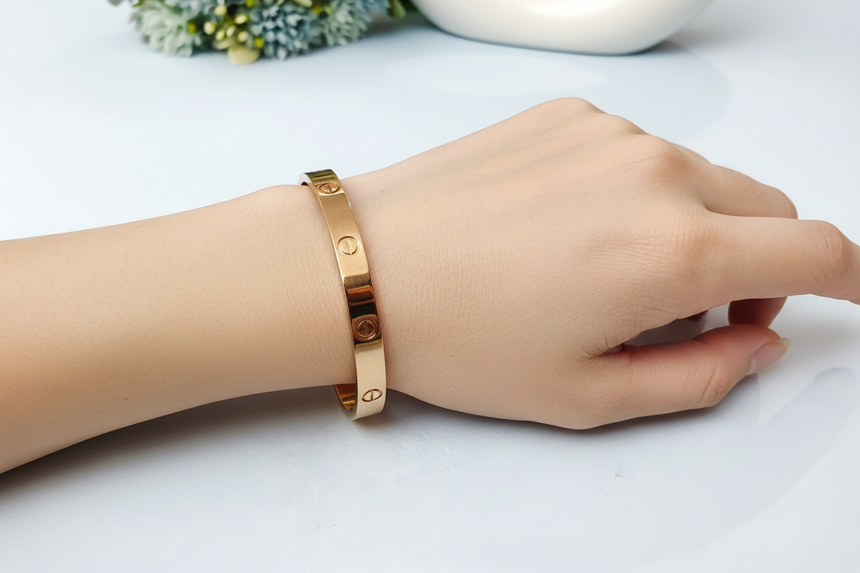 Half Cartierr bracelet