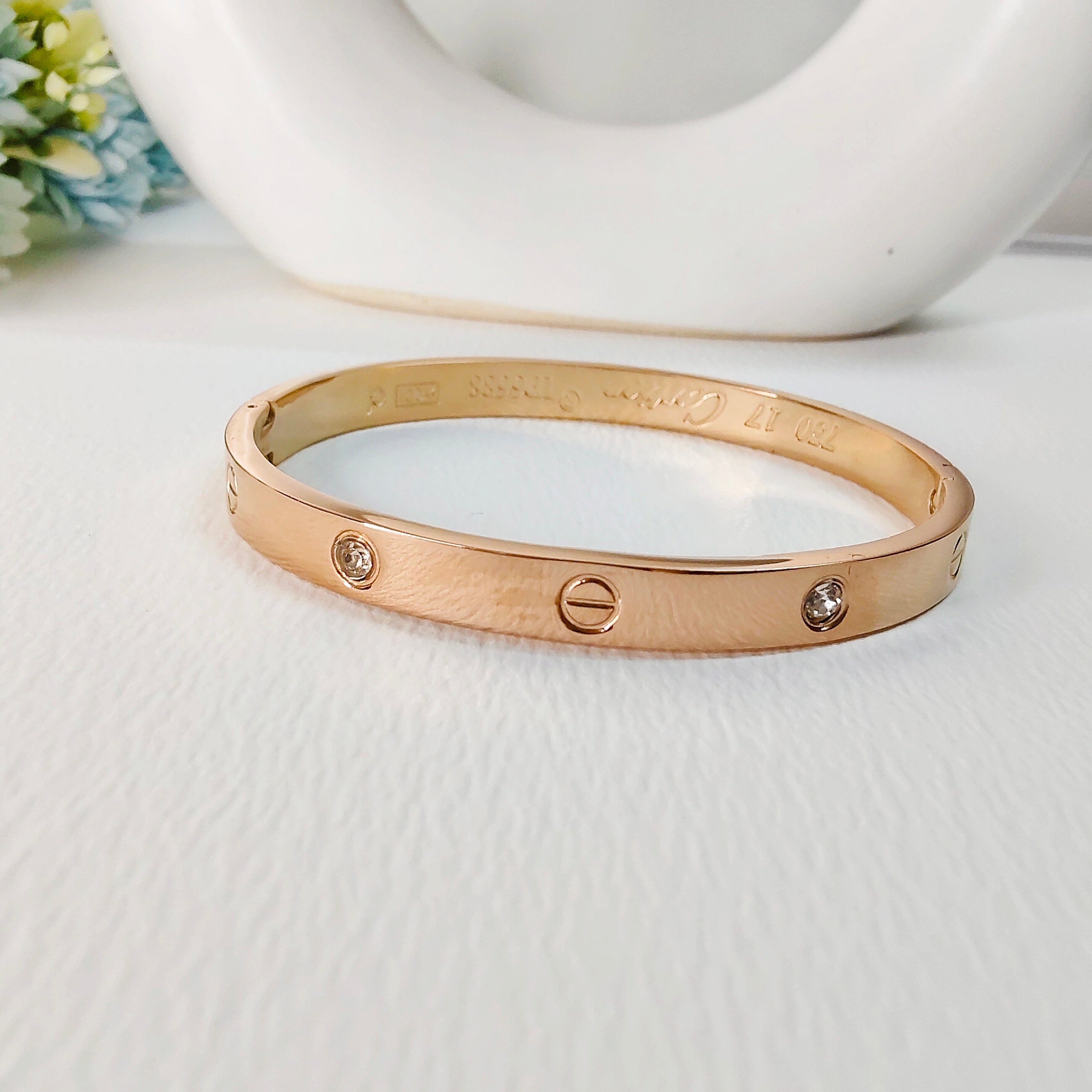 Gold plated bracelet