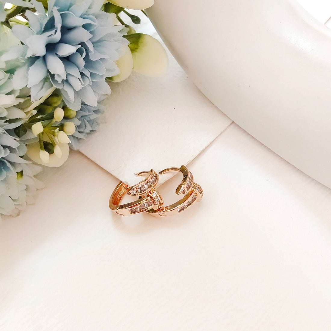 Twisted tip bali earring