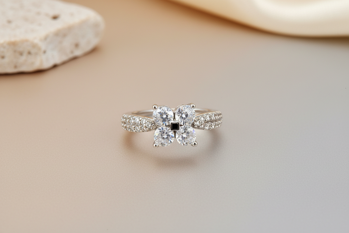 Vintage van ceaf ring