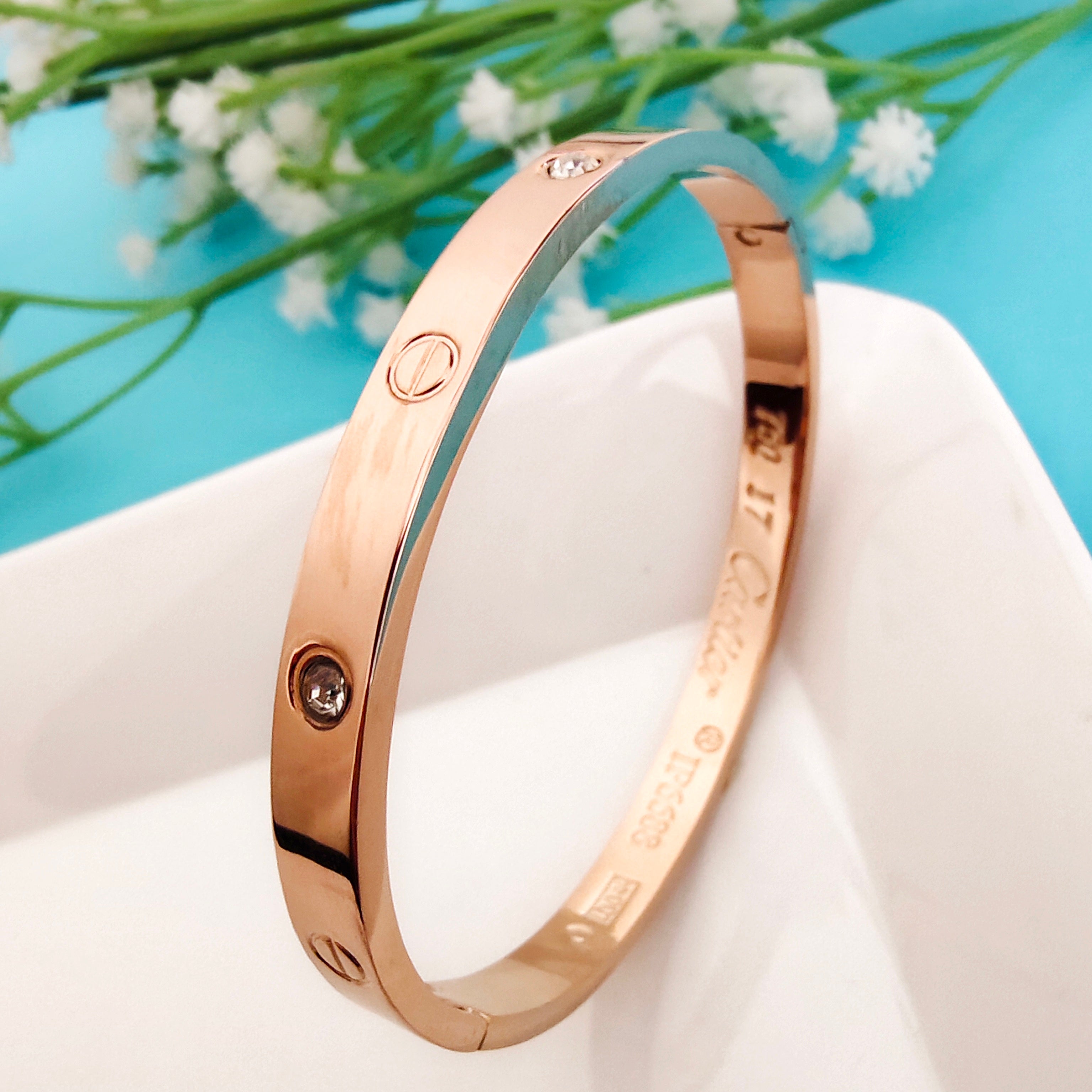 Gold plated bracelet