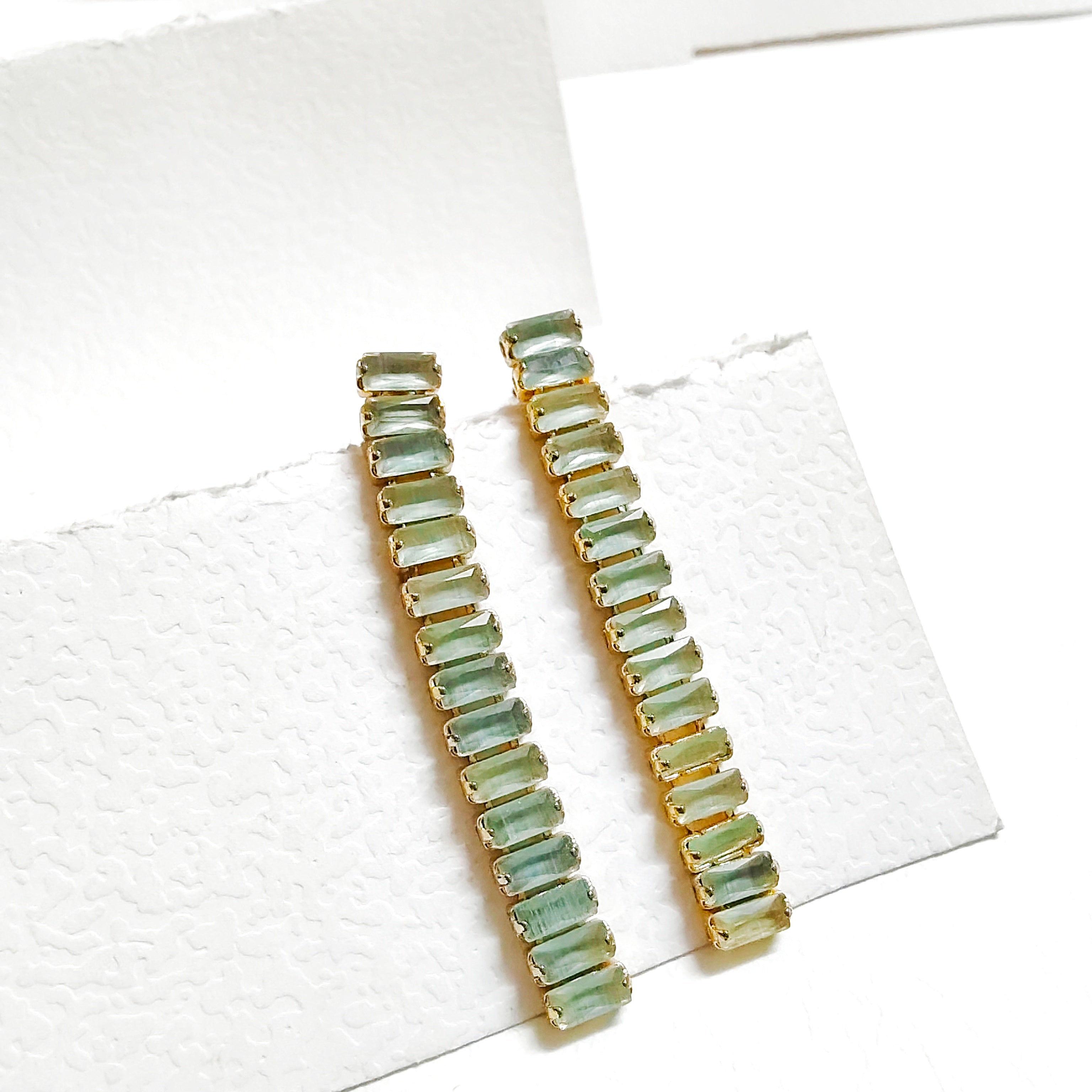 Aloha snake layer earring