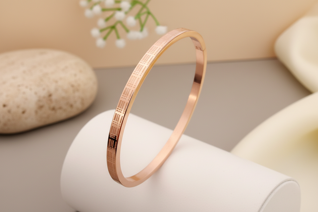 Lining band bracelet