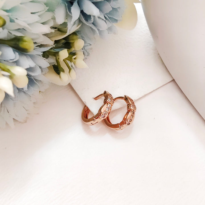 Bow daimond bali earring