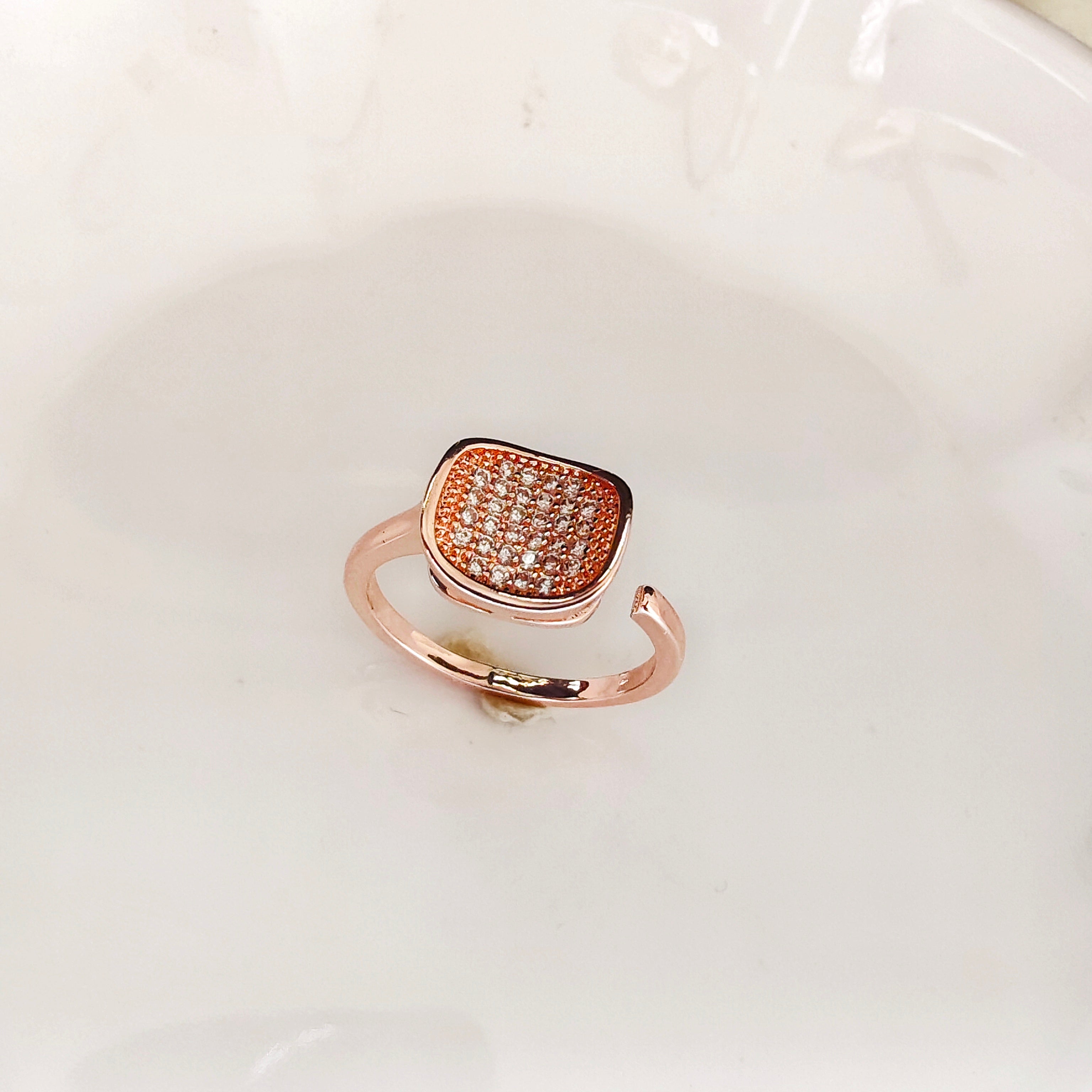 Moissantie daimond ring